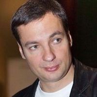 Павел Санаев